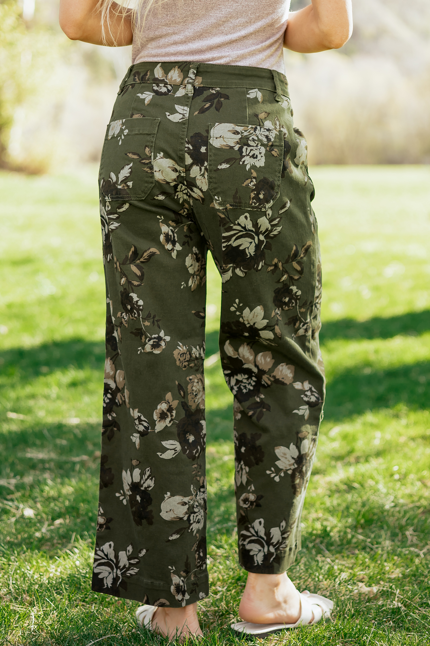 Jean Verde Vintage Floral Estampado Cuadrado Aplicado - Image 5