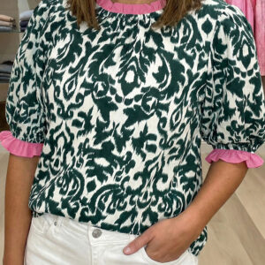 Blusa Verde Con Volados Manga Corta