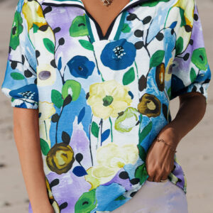Blusa Azul Claro Floral Manga Corta Escote V