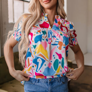 Blusa Multicolor Encaje Manga Corta Escote con Abertura