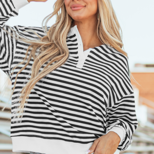 Buzo Blanco a Rayas Combinado Oversize Cuello Redondo