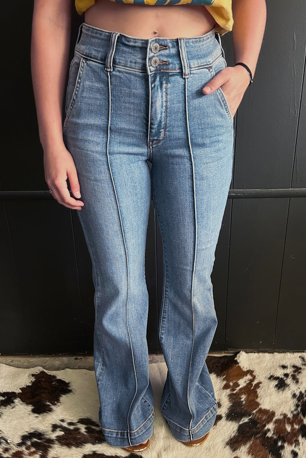 Jean Crepúsculo Azul 2 Botón Tiro Alto Vivo Ribete Bootcut