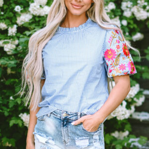 Blusa Azul Claro Floral Manga Abullonada