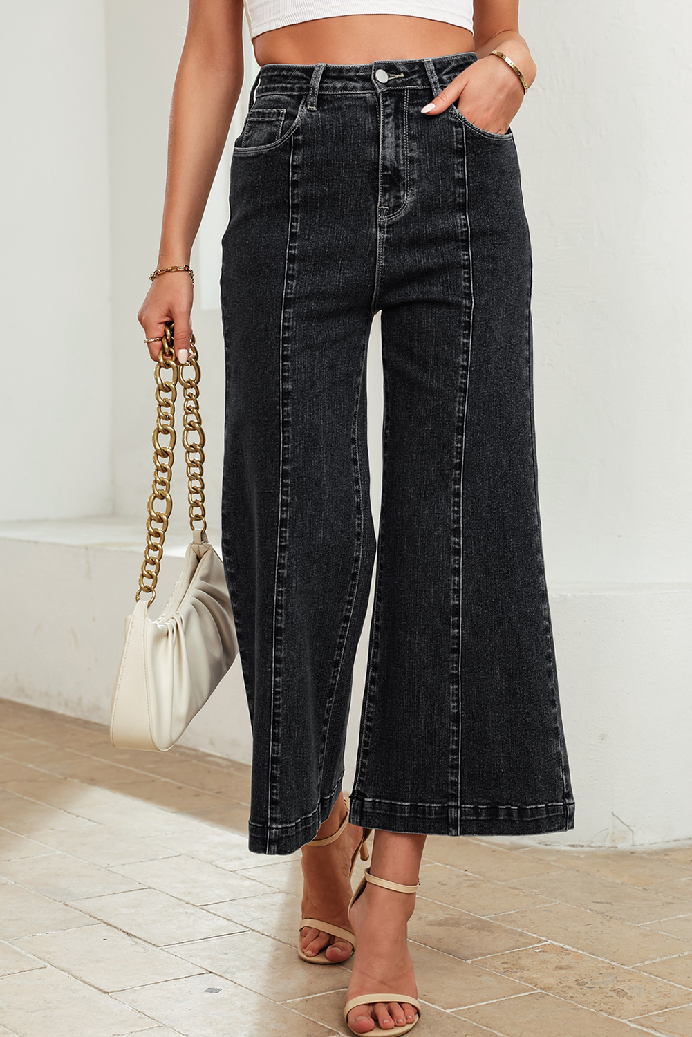 Jean Negro Liso Con Costura Detalle Oxford Al Tobillo