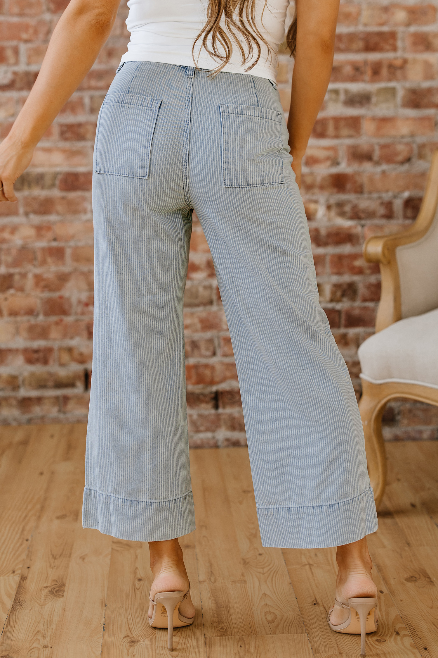 Jean Celeste Rayas Botón Con Solapa Bolsillo Con Puño Ruedo - Image 2