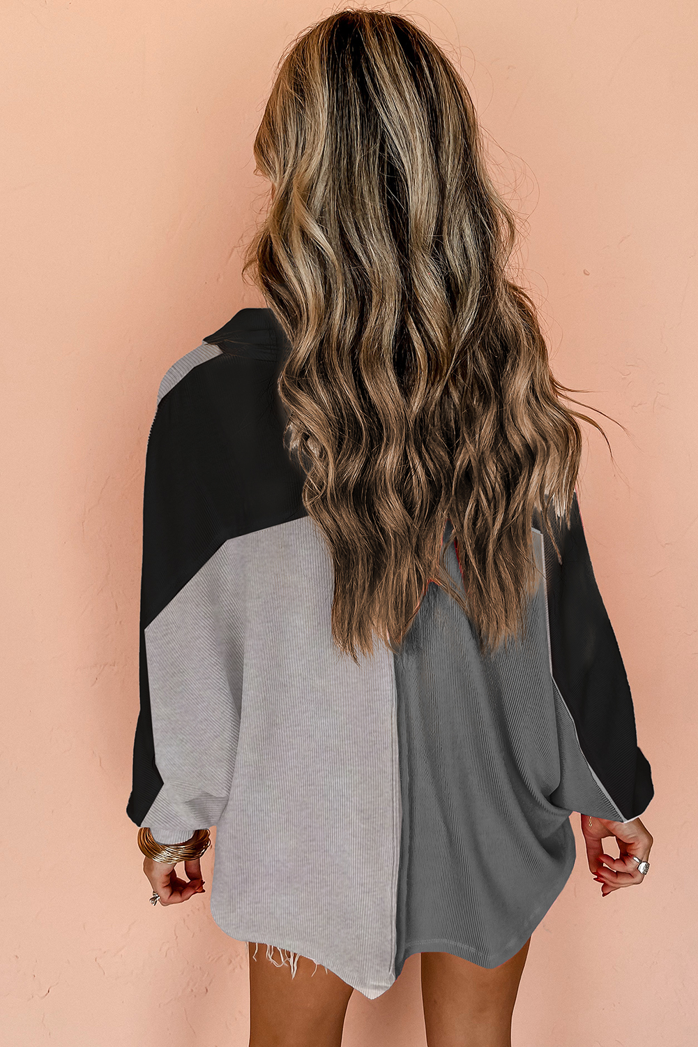 Buzo Gris Combinado Oversize Con Cuello - Image 4