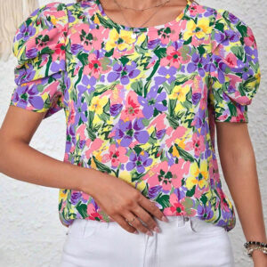 Blusa Violeta Floral Manga Corta Cuello Redondo