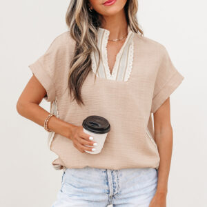 Blusa Pergamino Encaje Manga Corta