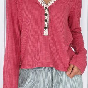 Top Rojo Intenso Encaje Escote V