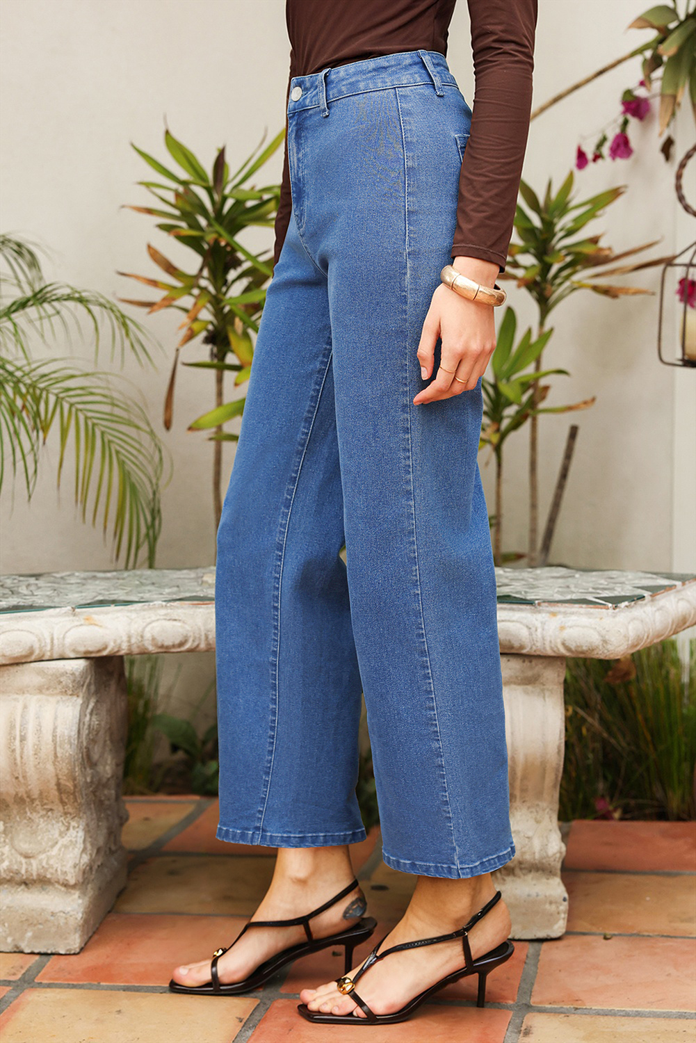 Jean Ashleigh Azul Liso Color Tiro Alto Pierna Recta - Image 3