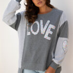 Buzo Gris Oscuro Patchwork