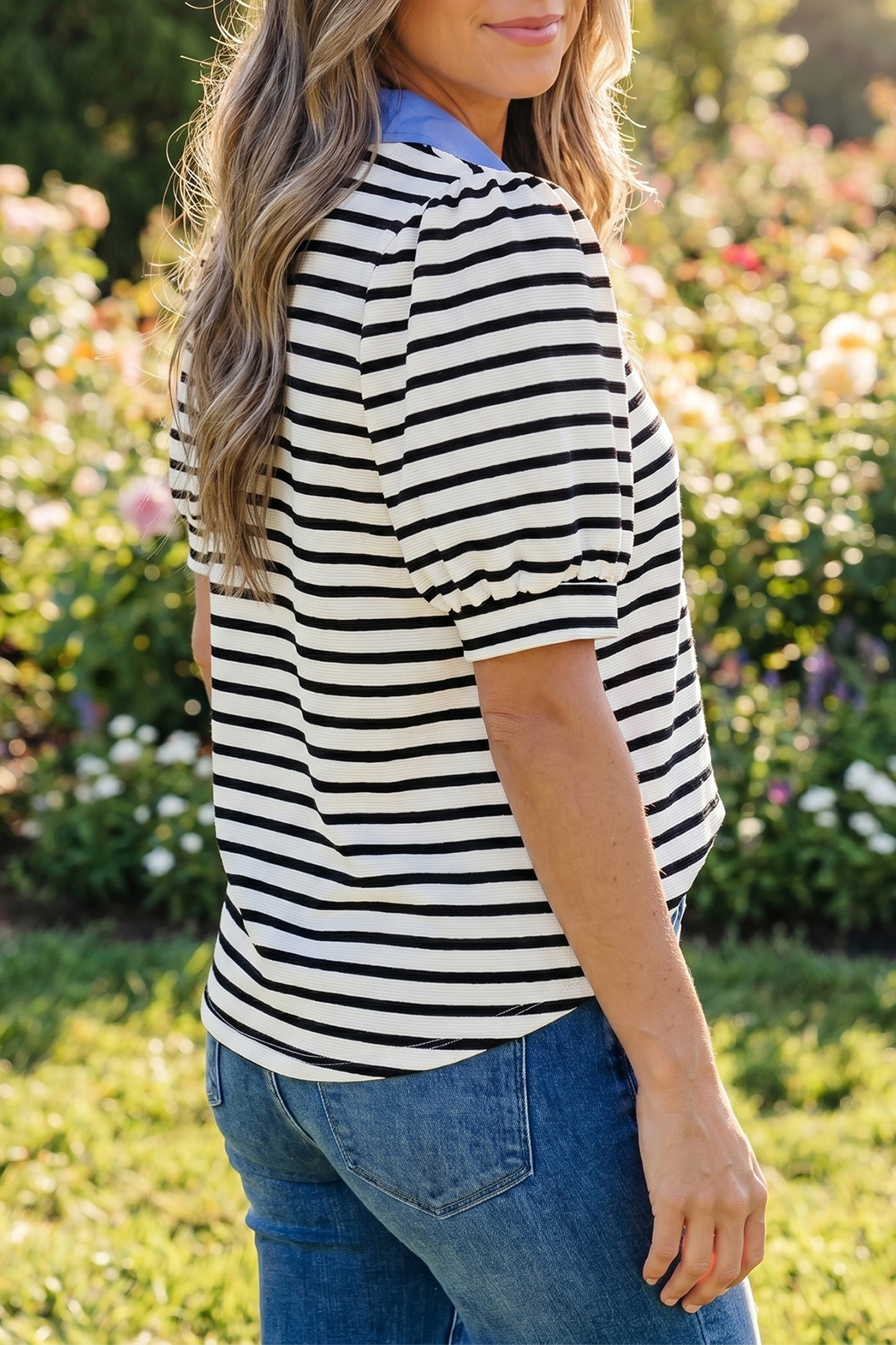 Blusa Negro a Rayas Combinado Manga Abullonada Con Cuello - Image 2