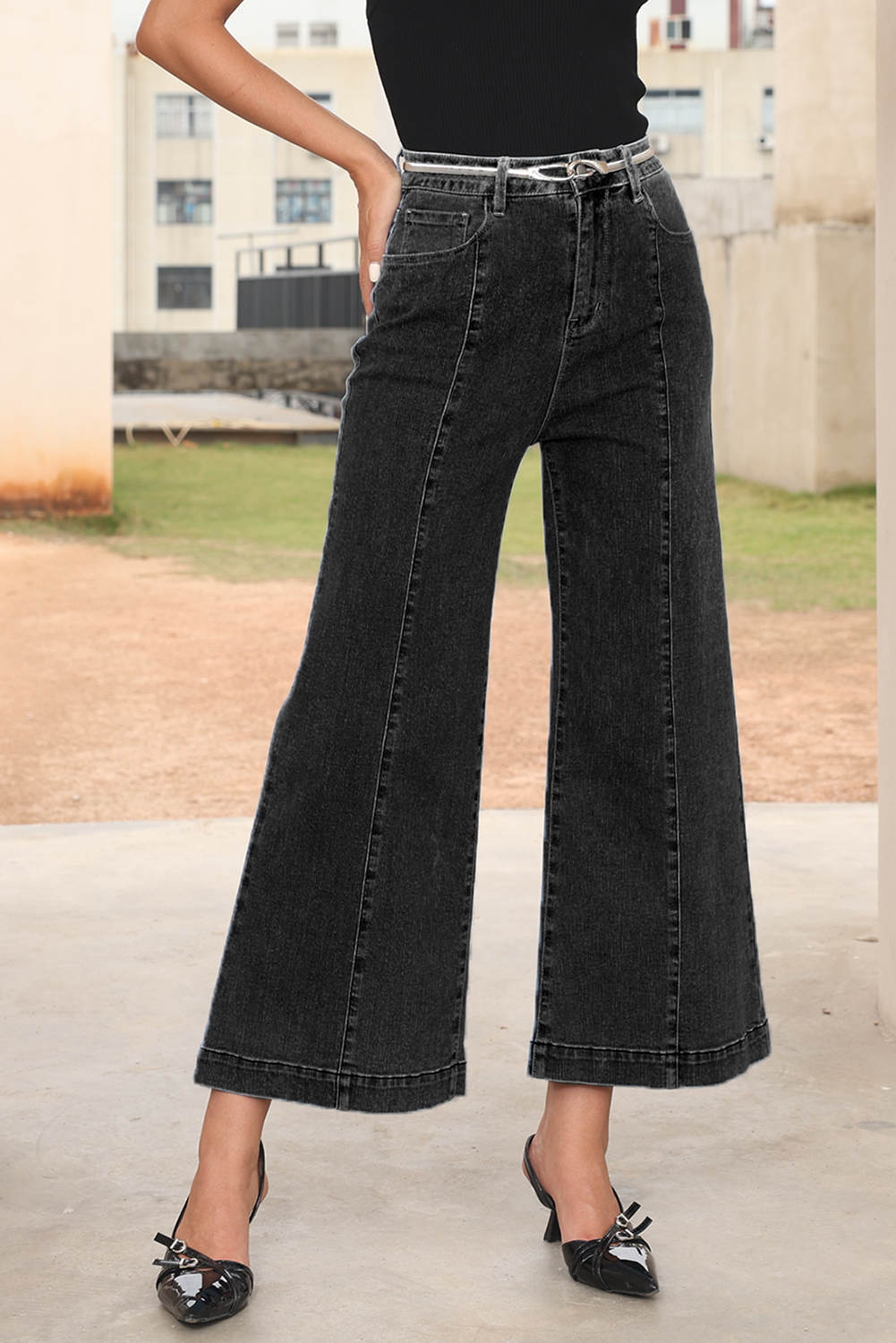 Jean Negro Liso Con Costura Detalle Oxford Al Tobillo - Image 6