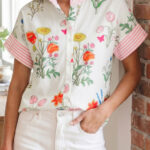 Camisa Beige Con Volados Manga Corta Con Cuello