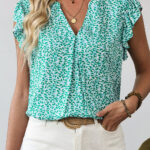 Blusa Verde Con Volados Manga Corta Escote V