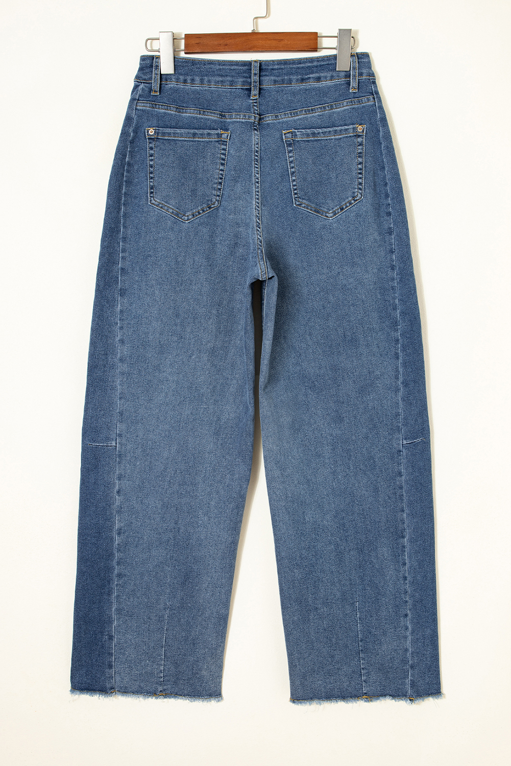 Jean Ashleigh Azul Con Costura Crudo Ruedo Pierna Ancha - Image 4