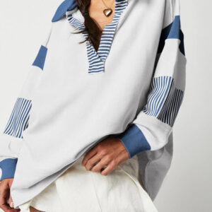 Buzo Azul Oscuro Patchwork Con Cuello