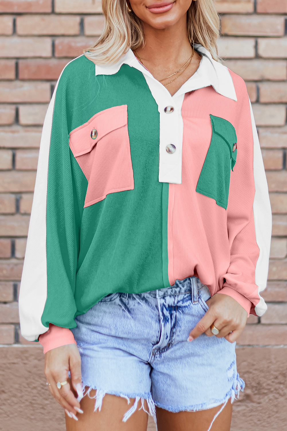 Buzo Rosa Combinado Oversize Con Cuello - Image 4