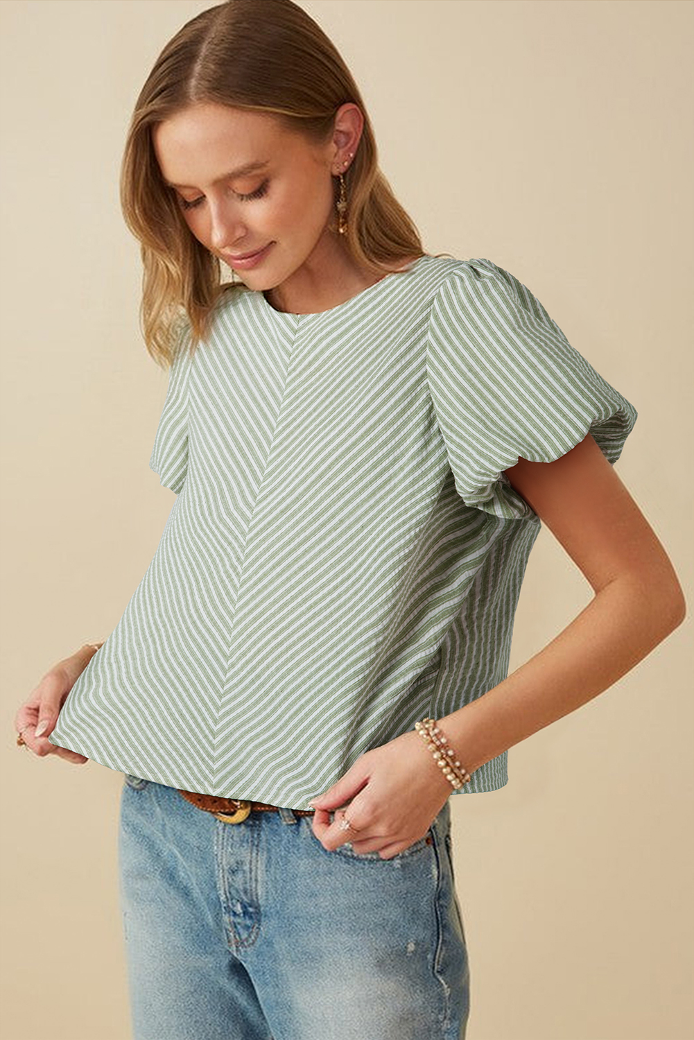 Blusa Verde a Rayas Manga Abullonada Cuello Redondo - Image 3