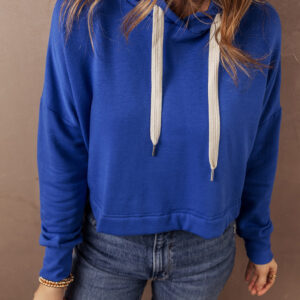 Hoodie Azul Oscuro Hombro Caído Corto