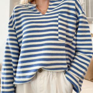 Top Azul Celeste a Rayas Escote V