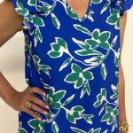 Blusa Azul Con Volados Manga Corta Escote V
