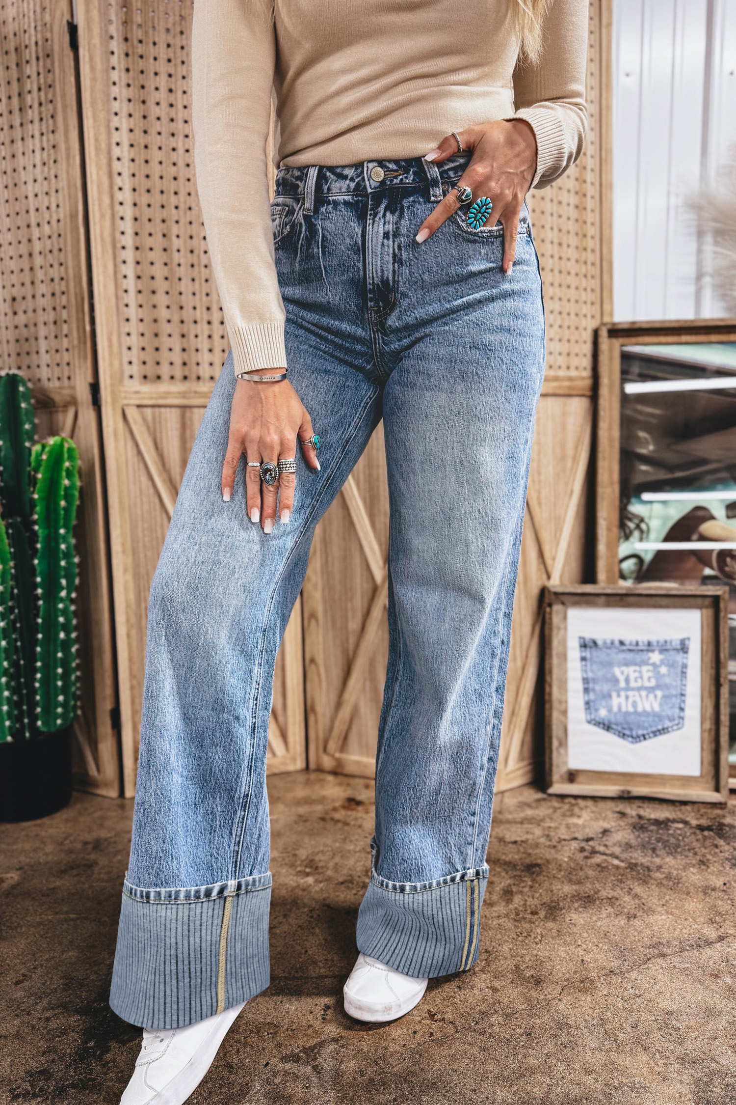 Jean Ashleigh Azul Con Puño Recto Suelto