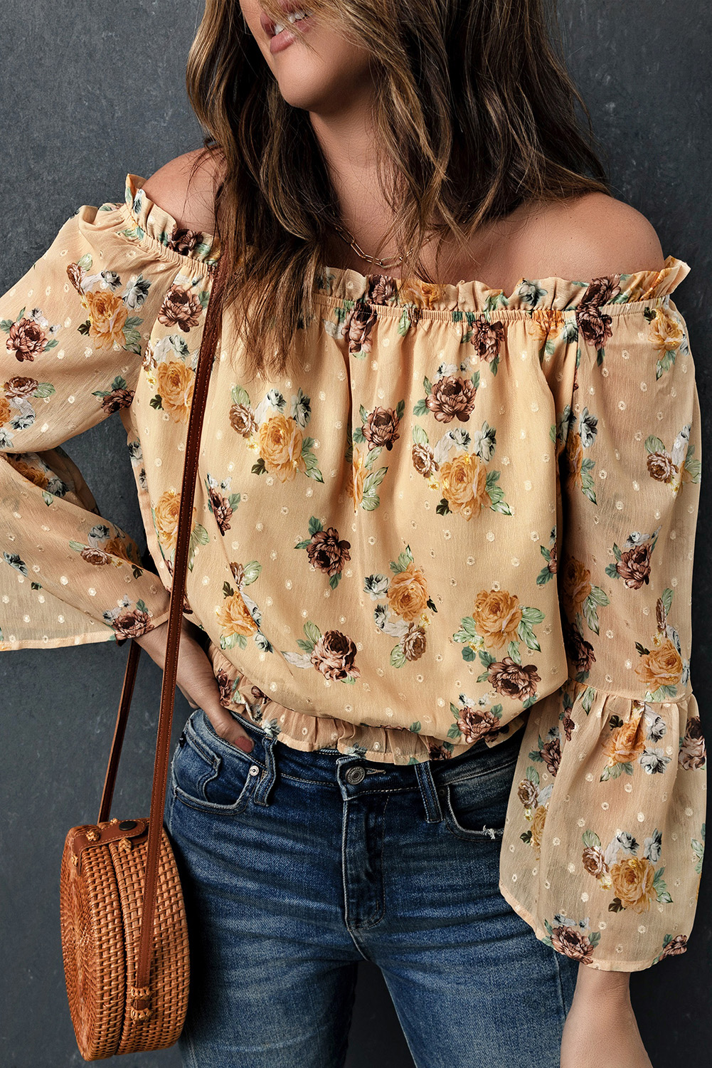 Top Corto Amarillo Floral Manga Campana - Image 5