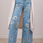 Jean Celeste Retro Floral Estampado Deshilachado Ruedo