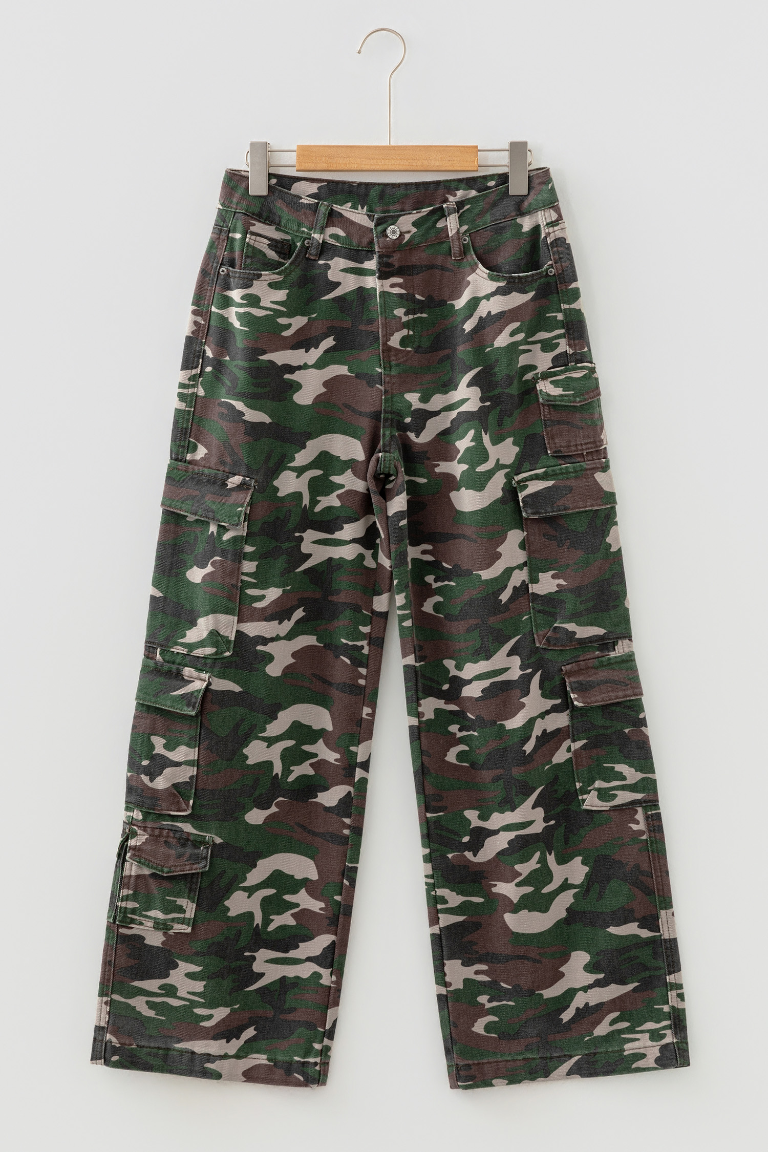 Pantalón Verde Camuflado Cargo Pierna Ancha - Image 4