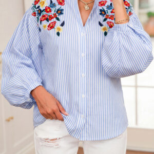Camisa Azul Celeste a Rayas Estilo Túnica