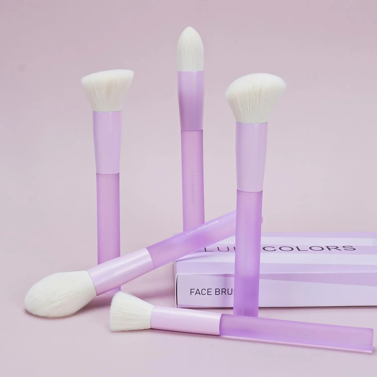 Juego De 5 Brochas De Maquillaje Suaves De Color Púrpura Cla - Image 2