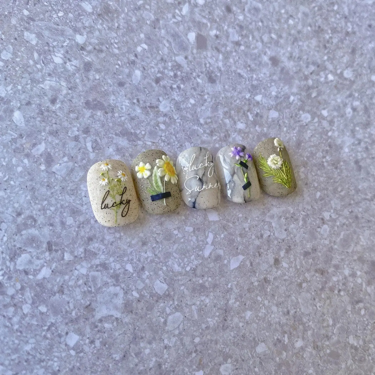Pegatinas De Flores Para Uñas Con Diseños De Margaritas Y Gi - Image 7