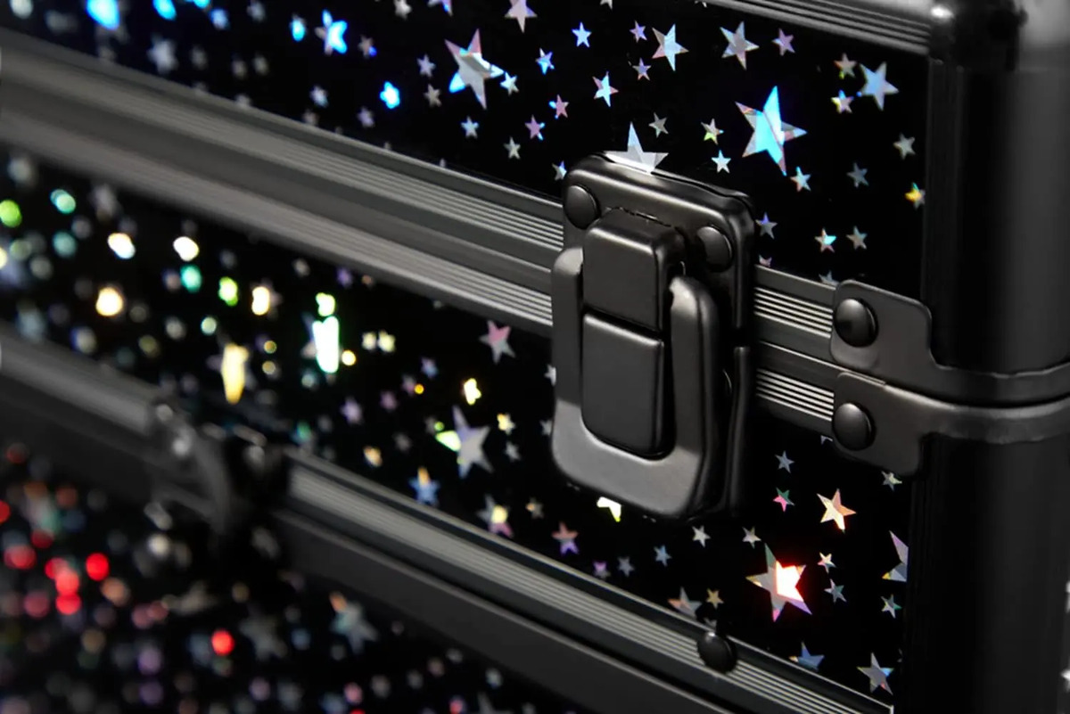 Estuche Portátil De Maquillaje Negro Con Estrella Brillante - Image 5
