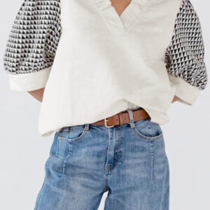 Blusa Blanco Con Textura Manga Corta Escote V