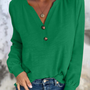 Top Verde Neblina Con Botones Escote V
