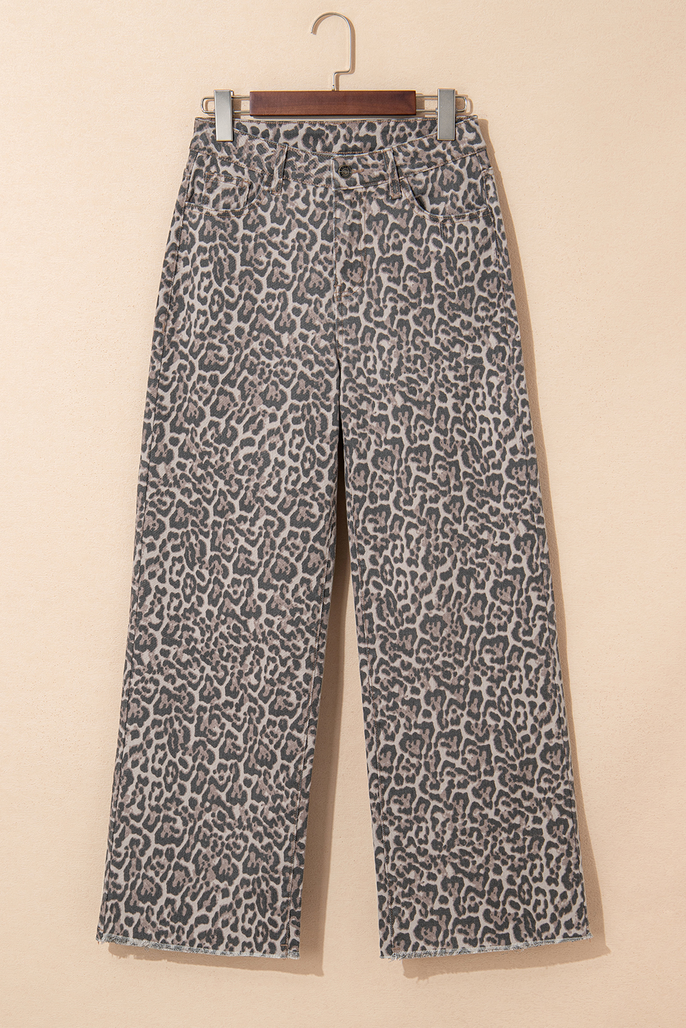 Jean Marrón Animal Print Leopardo Deshilachado Borde Pierna - Image 3