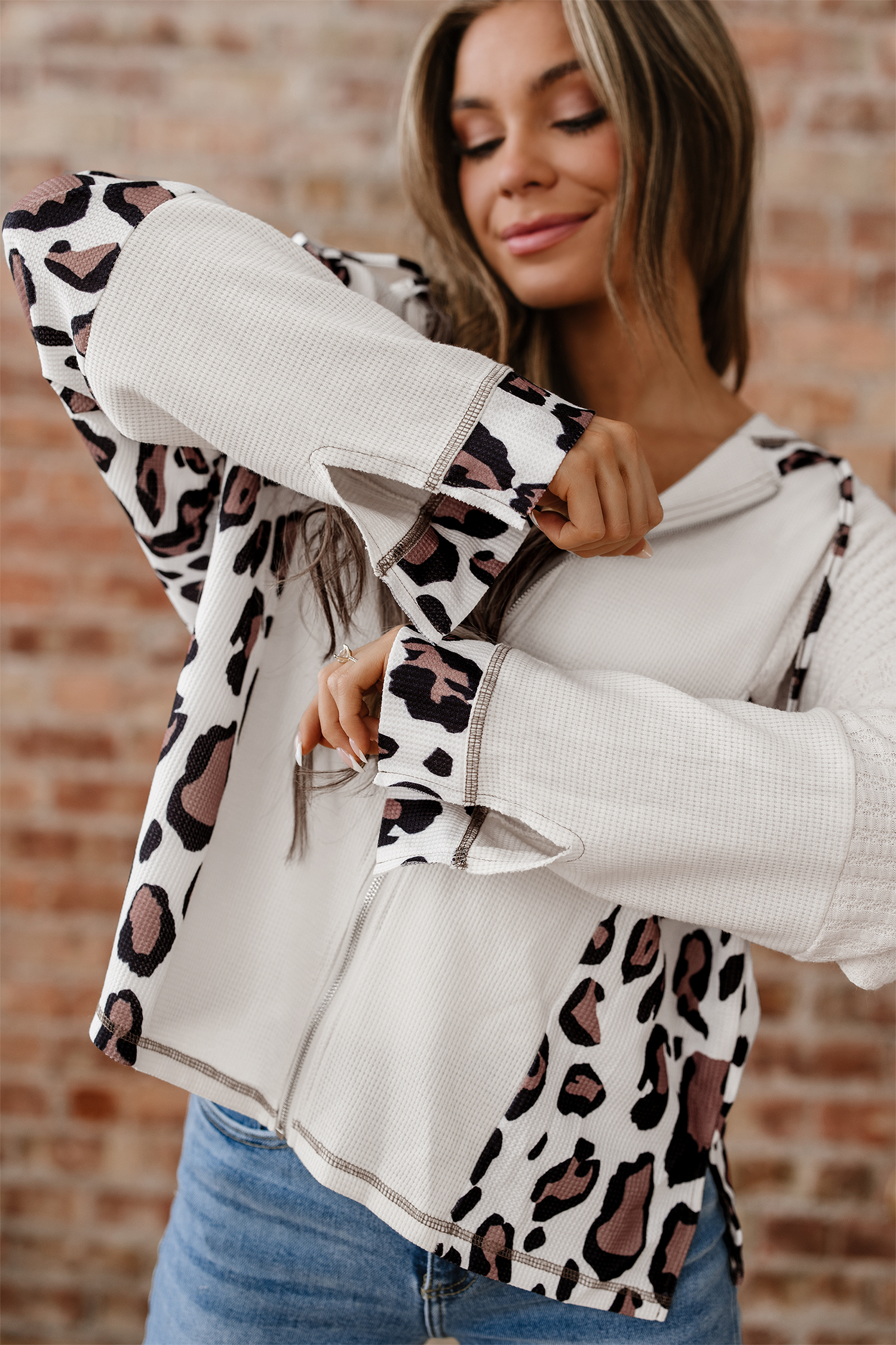 Hoodie Damasco Patchwork Oversize Con Cierre - Image 5