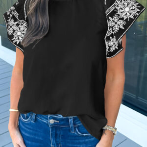 Blusa Negro Con Volados Con Cuello