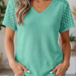 Blusa Menta Encaje Escote V