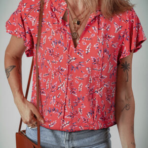 Blusa Rojo Floral Escote con Abertura