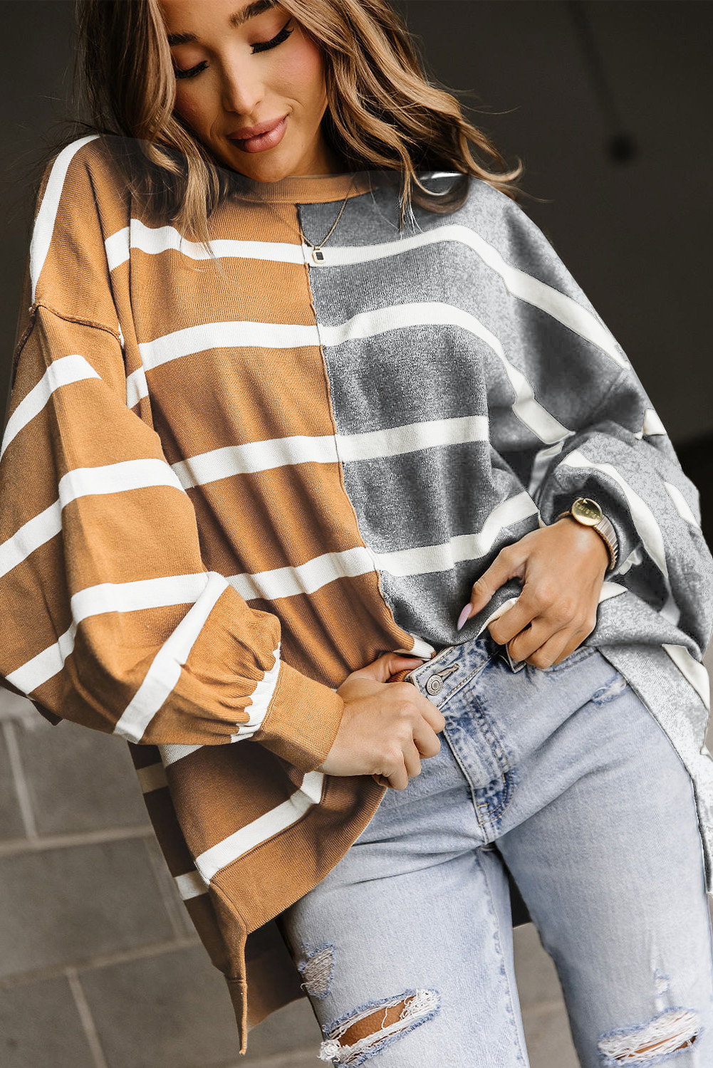 Top Gris Hombro Caído Oversize - Image 4