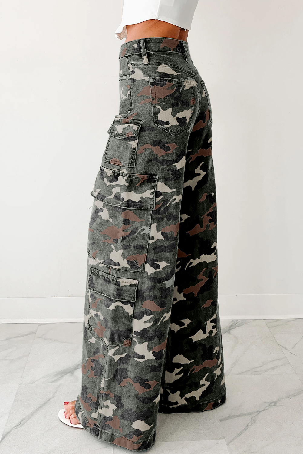 Pantalón Verde Camuflado Cargo Pierna Ancha - Image 3