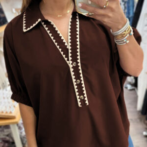 Blusa Café Detalle Combinado Manga Corta Escote V
