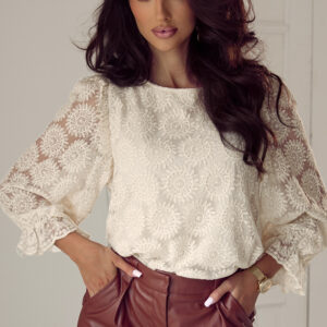 Blusa Beige Avena Con Volados Manga 3/4