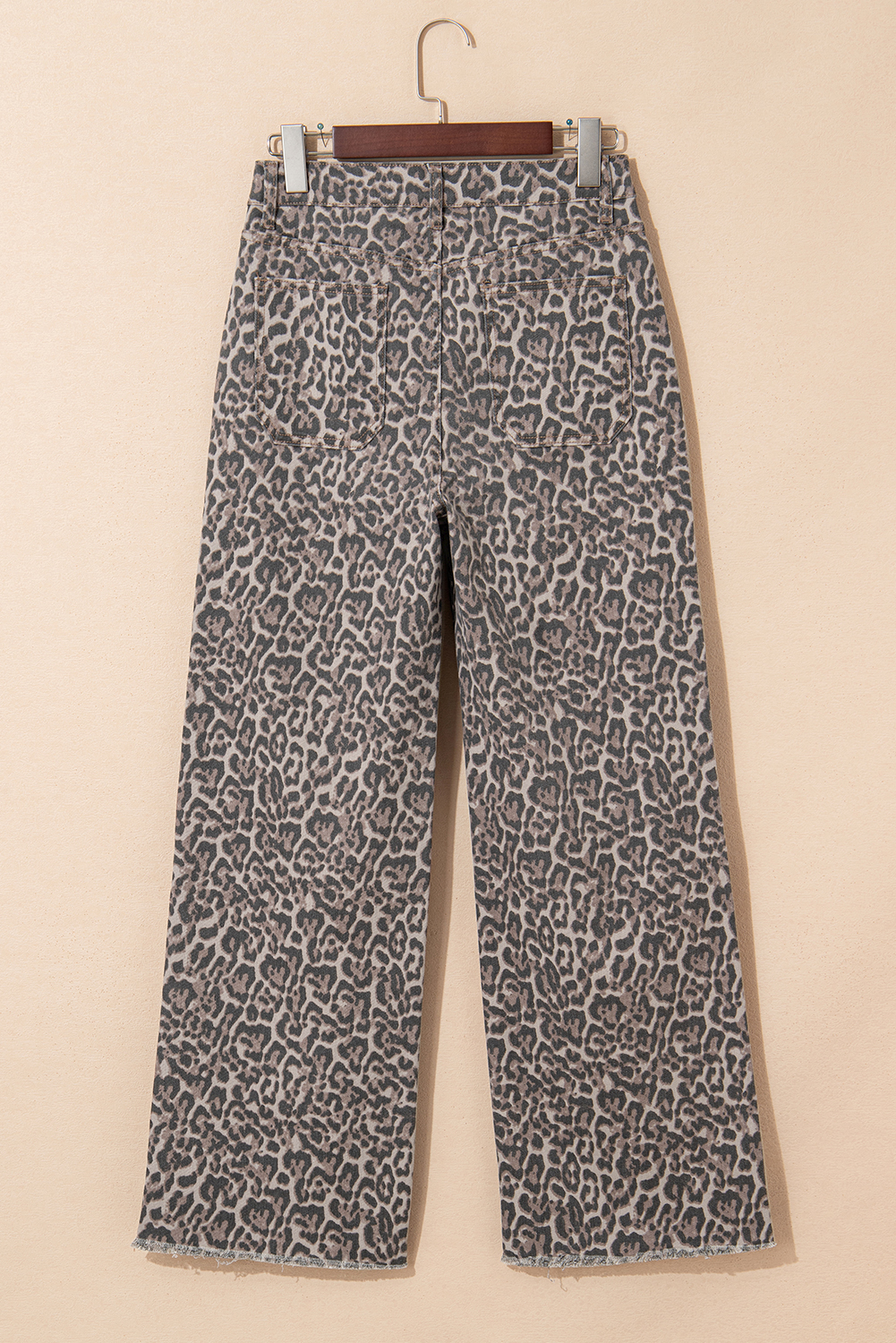 Jean Marrón Animal Print Leopardo Deshilachado Borde Pierna - Image 4