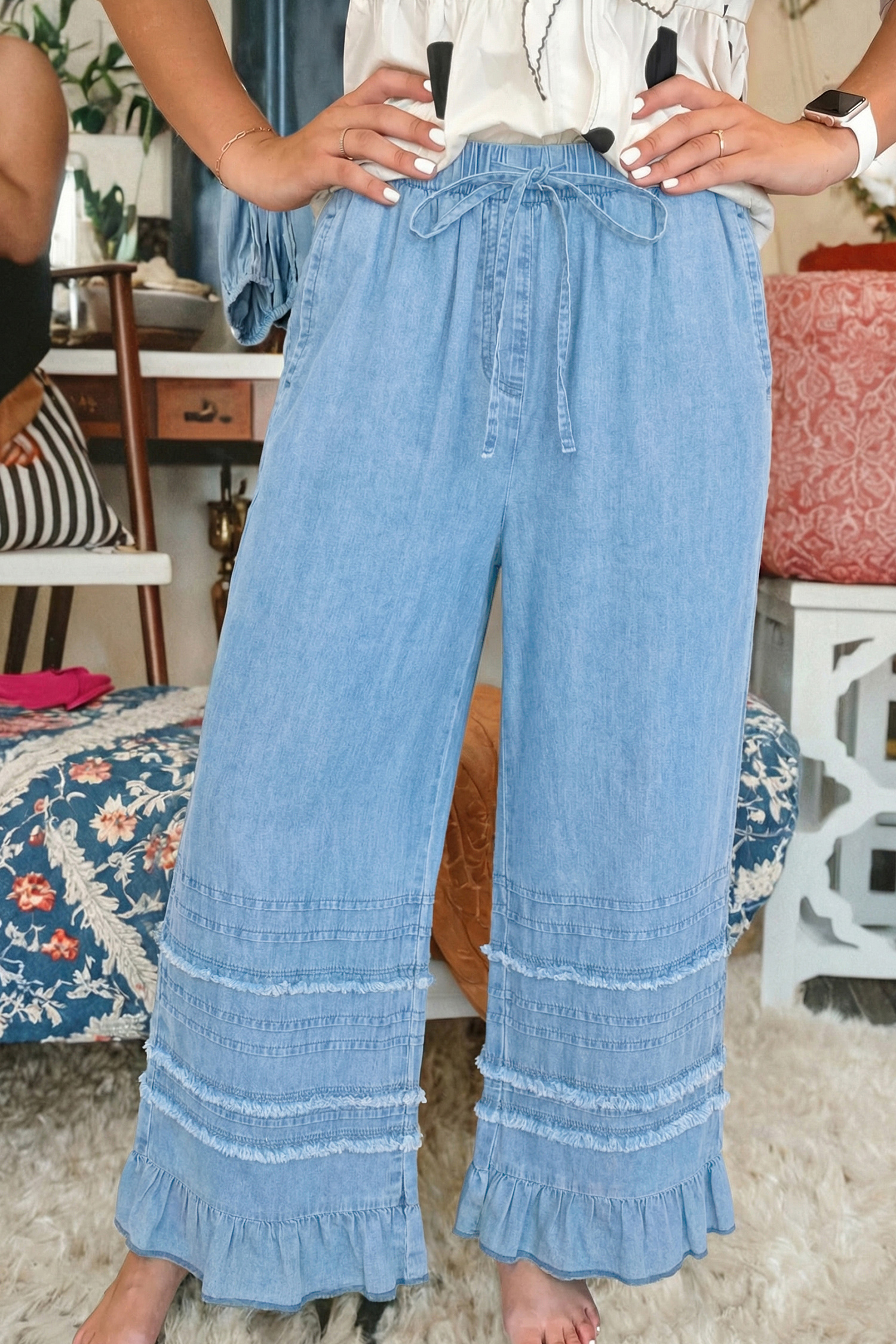 Pantalón Azul Con Volados Ruedo Pierna Ancha Chambray - Image 3
