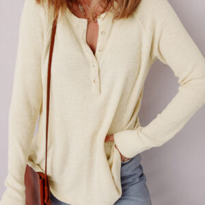 Top Beige Avena Con Botones