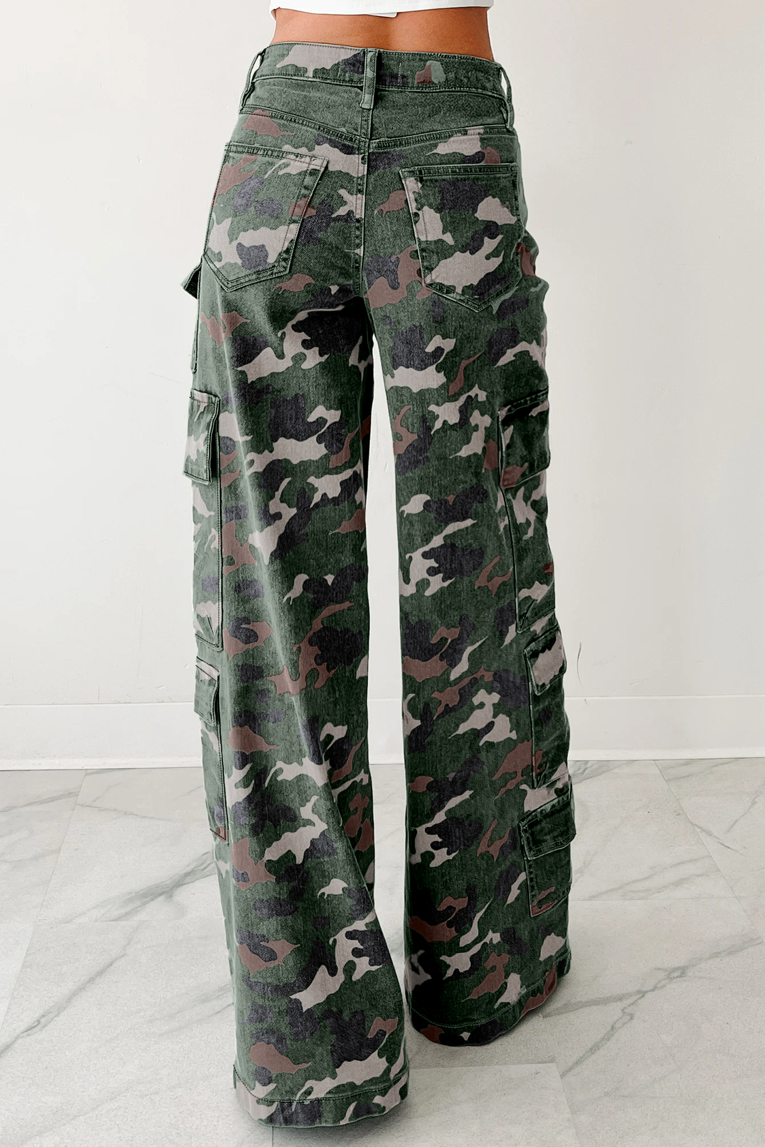 Pantalón Verde Camuflado Cargo Pierna Ancha - Image 2