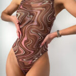 Body Marrón Malla Sin Mangas Cuello Alto